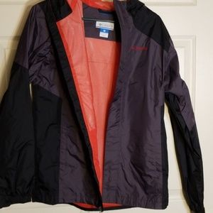 Columbia boys youth 18-20 raincoat.